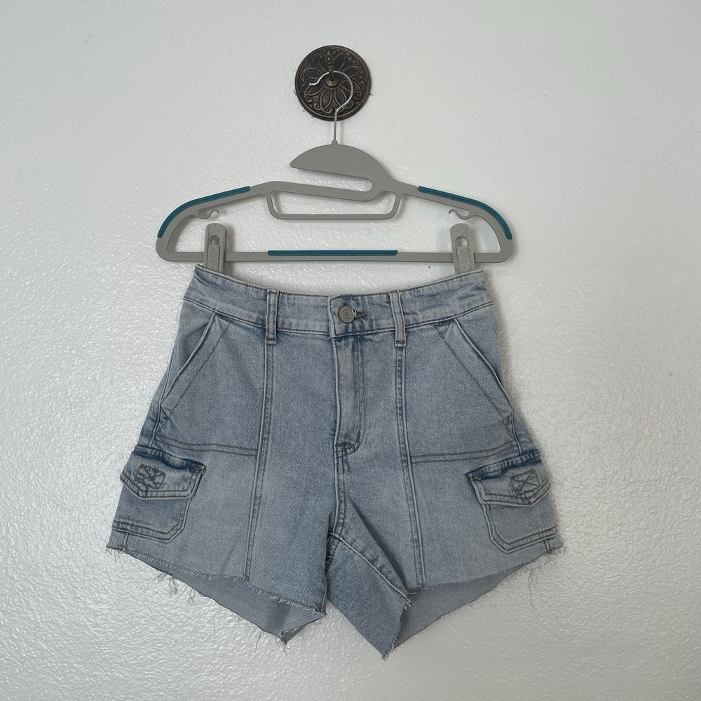 SO High Rise Utility Denim Jean Shorts With Raw Hem Size Small